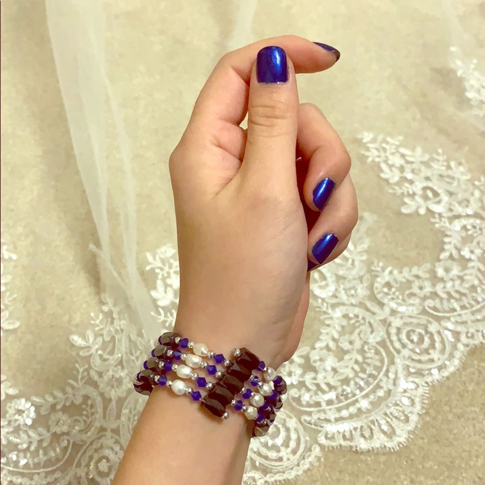 Pearl & magnetite beaded bracelets